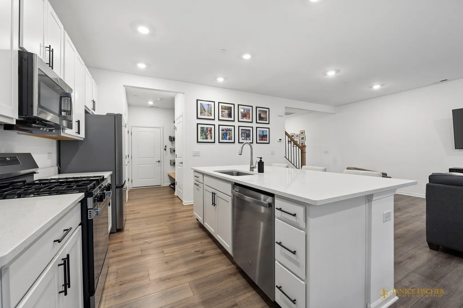 648 Cassia Court IL