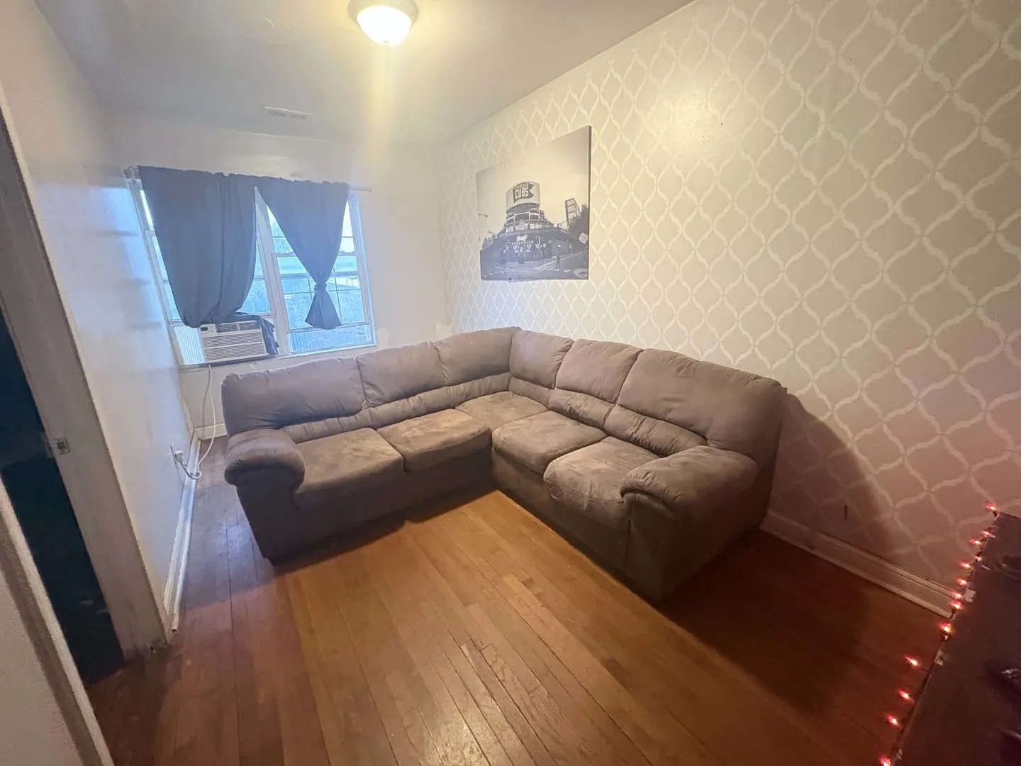 1044 W 48th Street IL