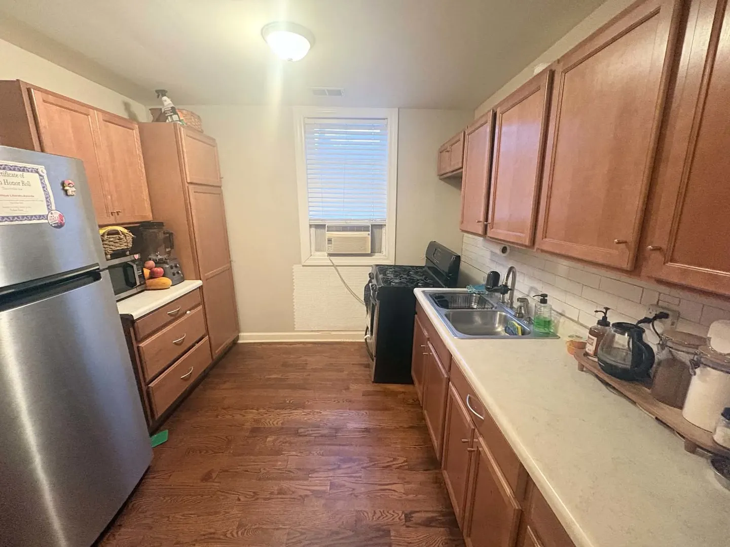 1044 W 48th Street IL