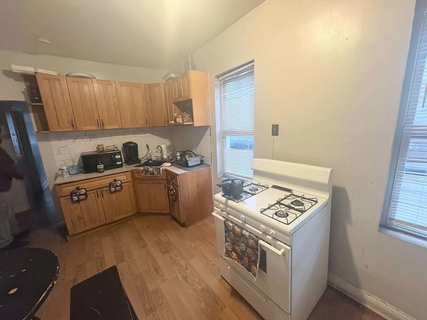 1044 W 48th Street IL