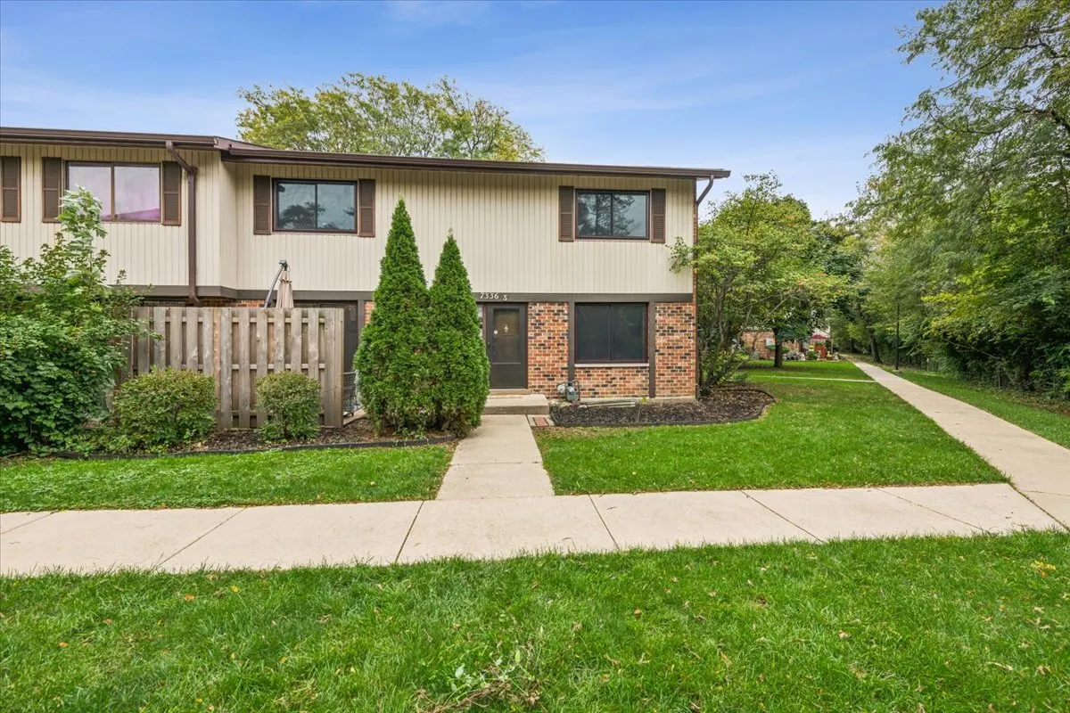 7336 Winthrop Way IL #5