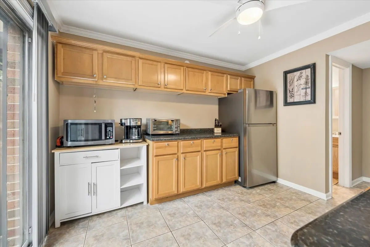 7336 Winthrop Way IL #5