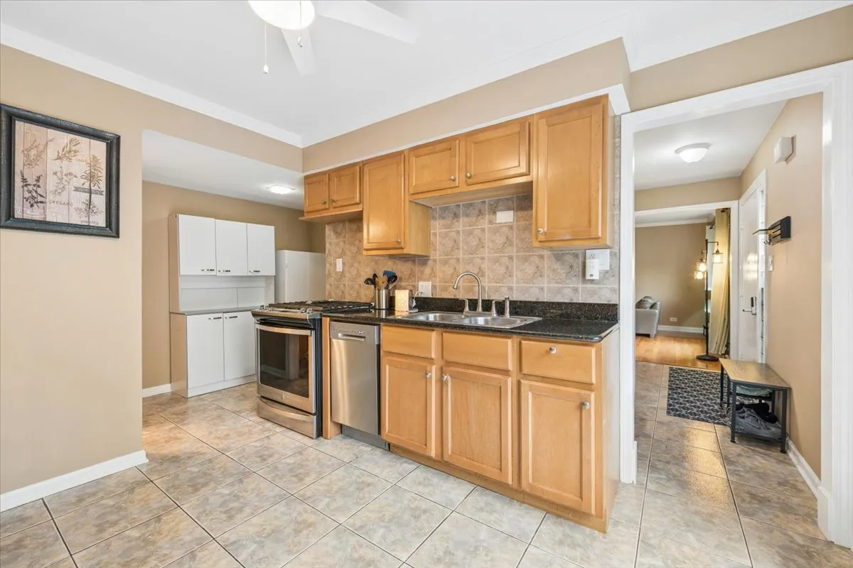 7336 Winthrop Way IL #5