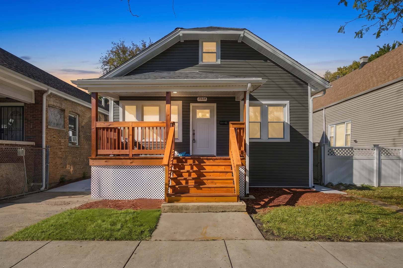 7228 S Hermitage Avenue IL