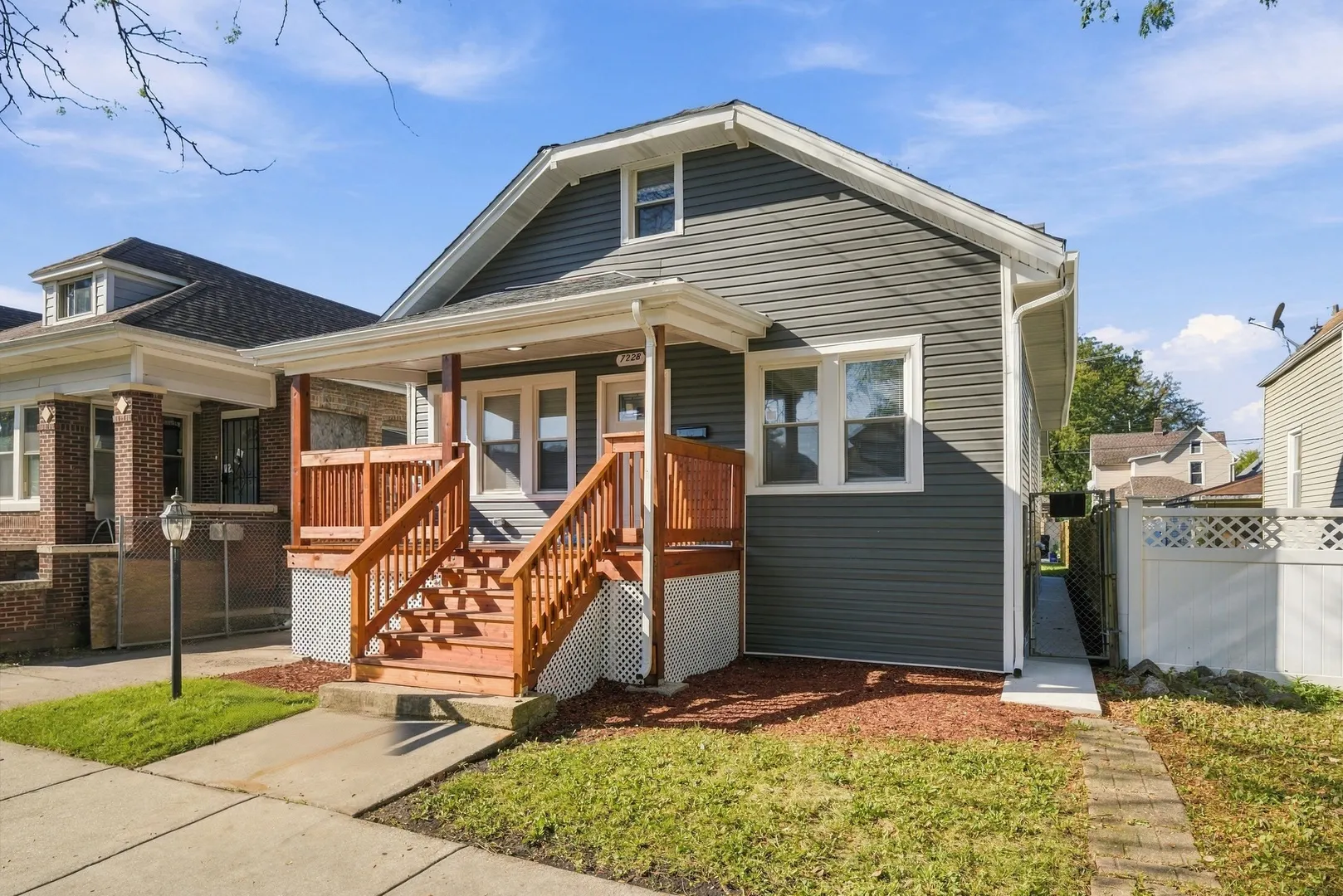 7228 S Hermitage Avenue IL