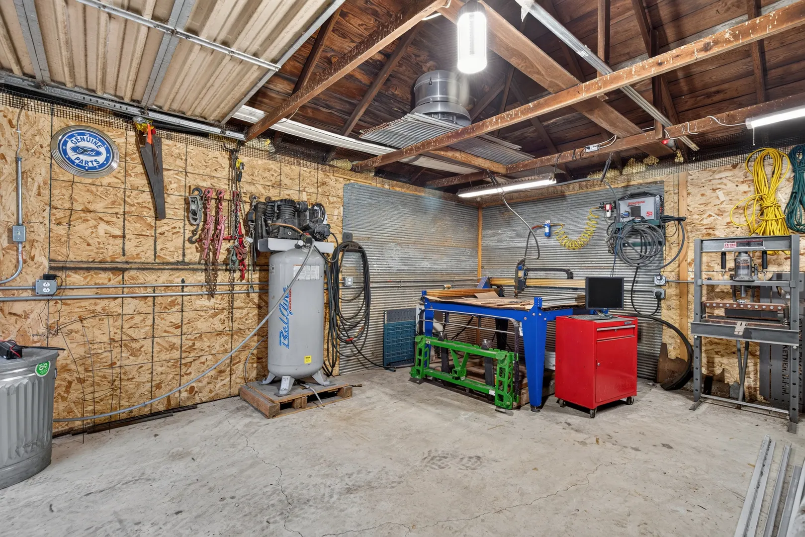 1279 N 1550th Road IL