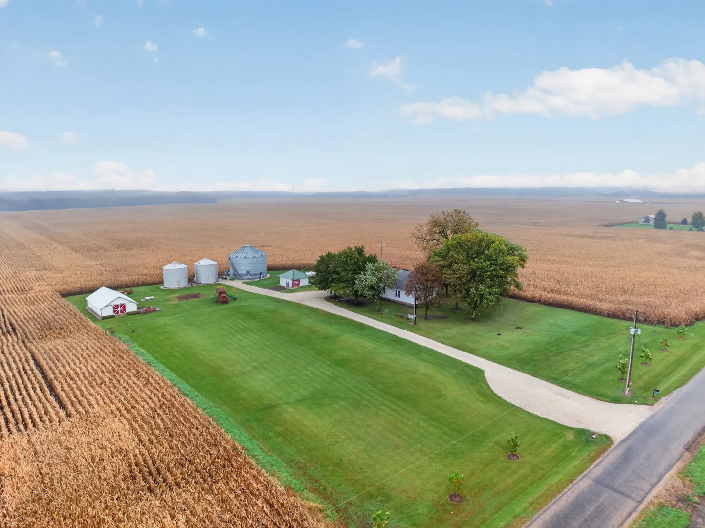1279 N 1550th Road IL