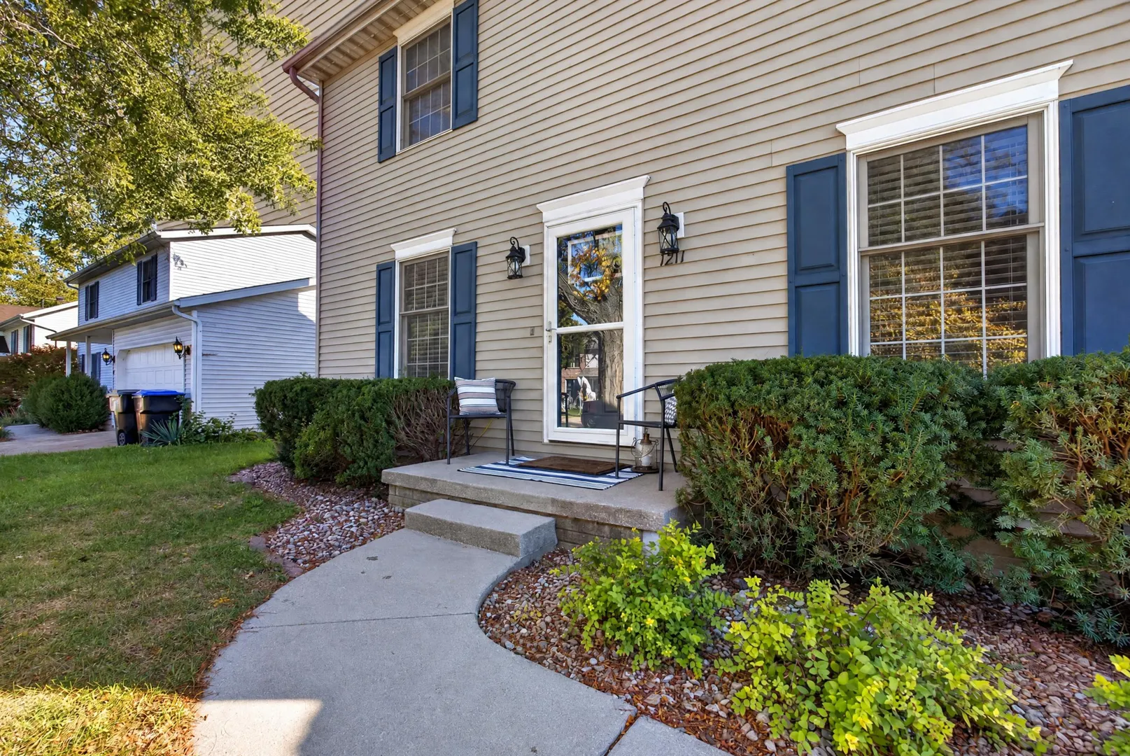 1211 Challis Drive IL