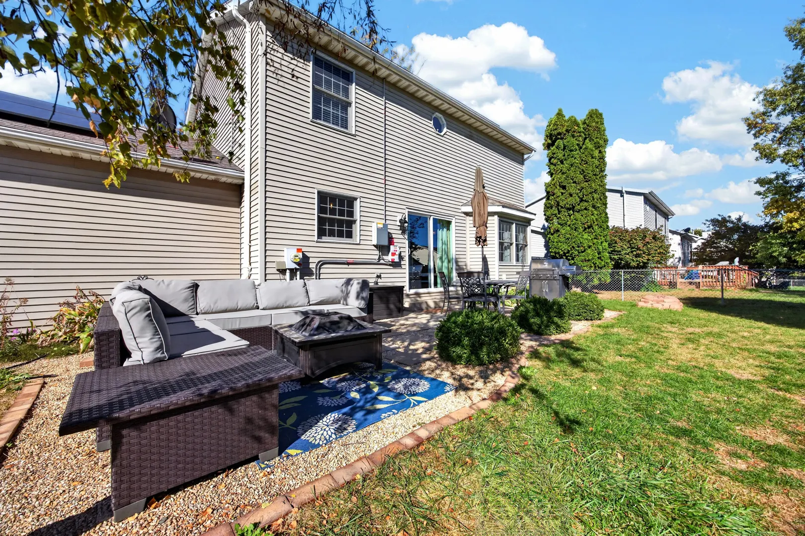 1211 Challis Drive IL