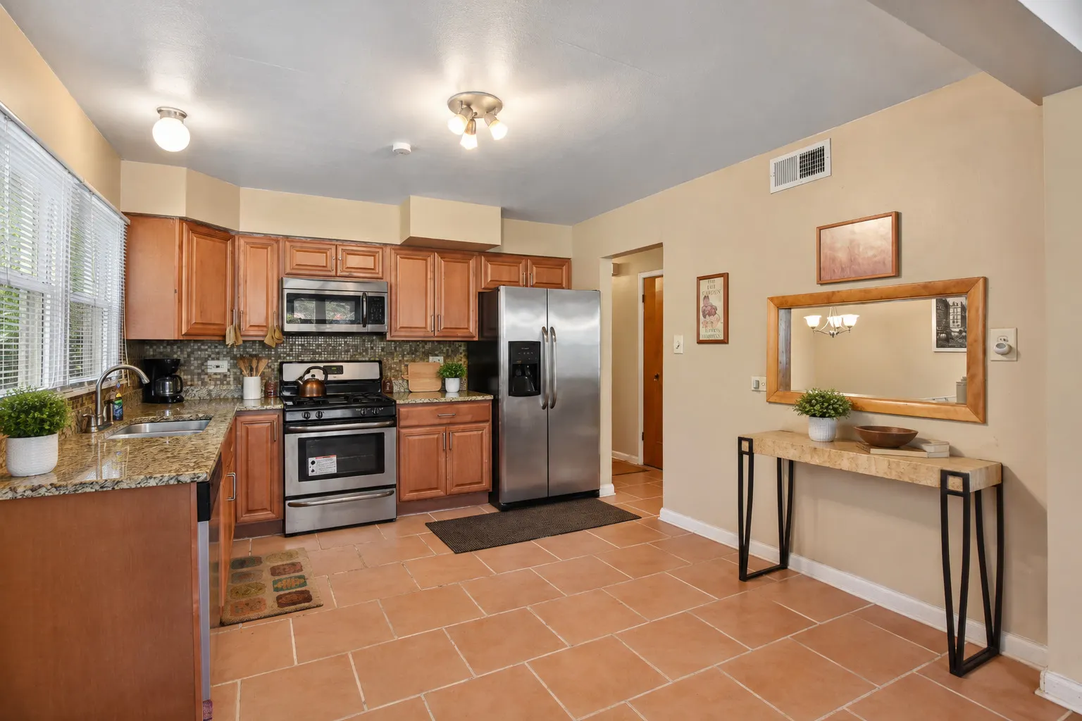 18759 May Avenue IL