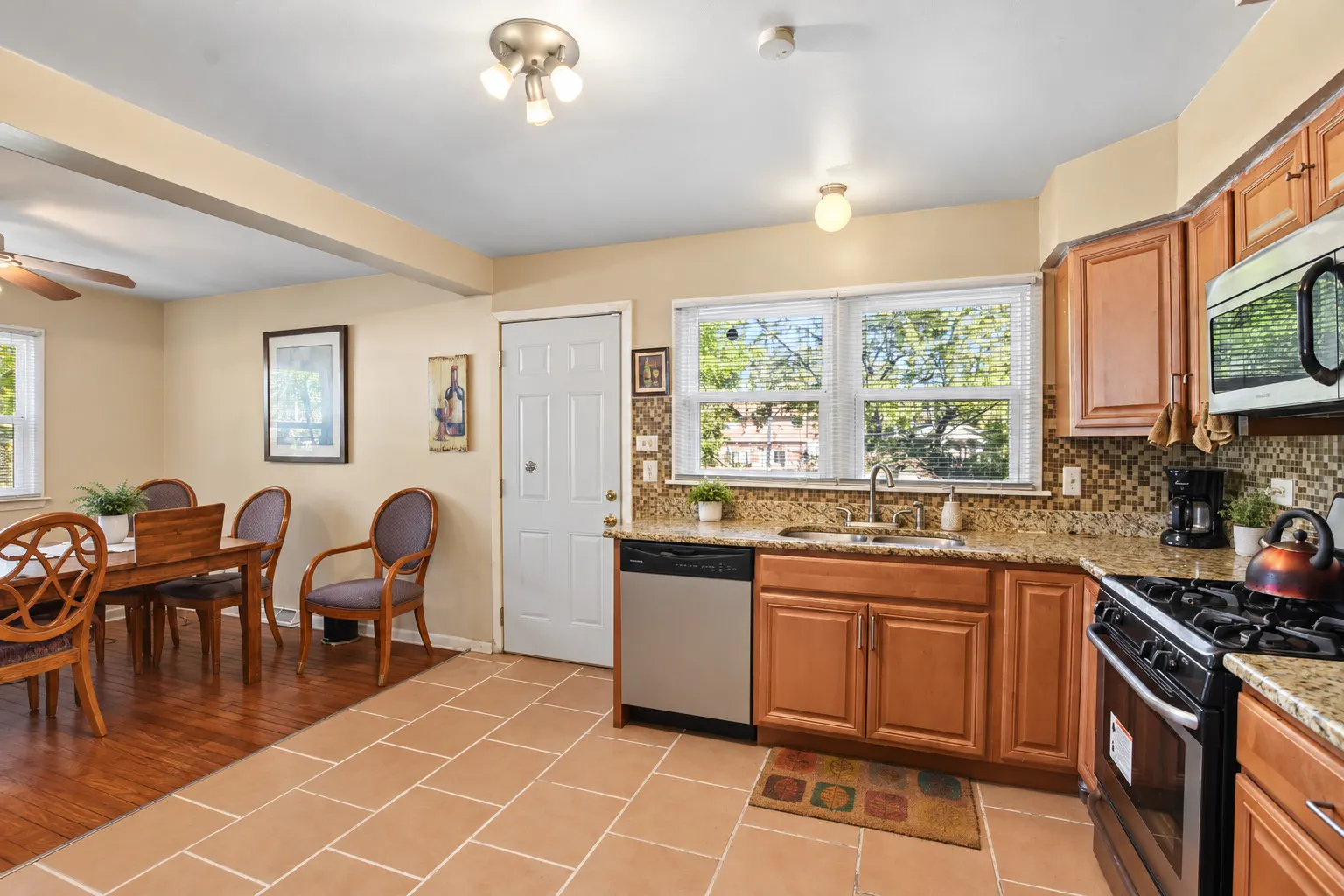 18759 May Avenue IL