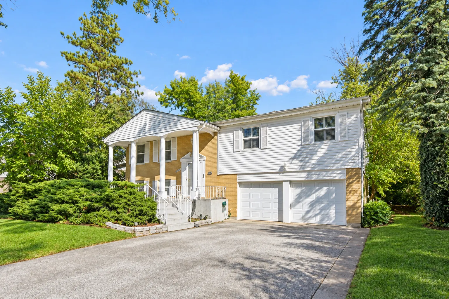 18759 May Avenue IL