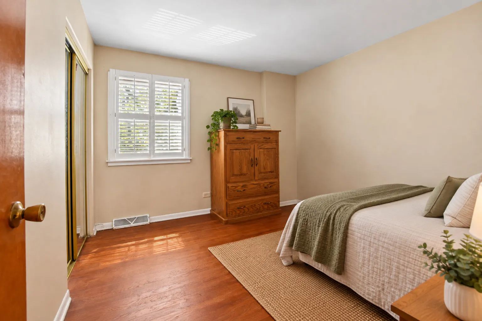 18759 May Avenue IL