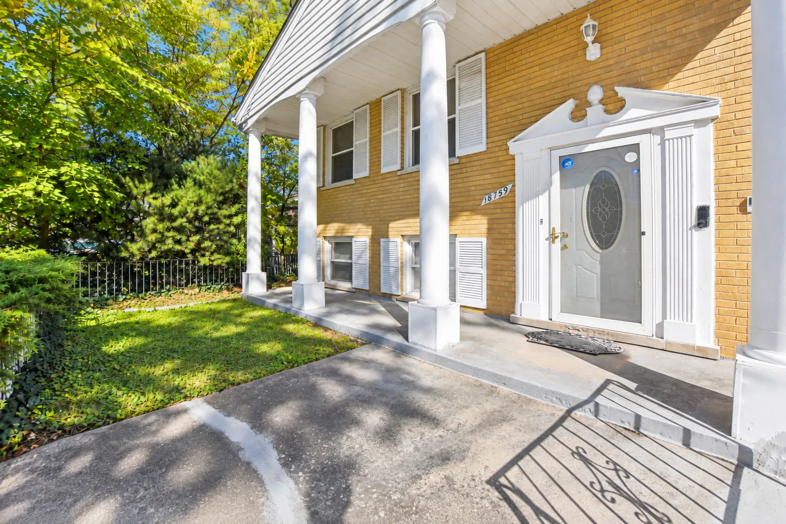 18759 May Avenue IL