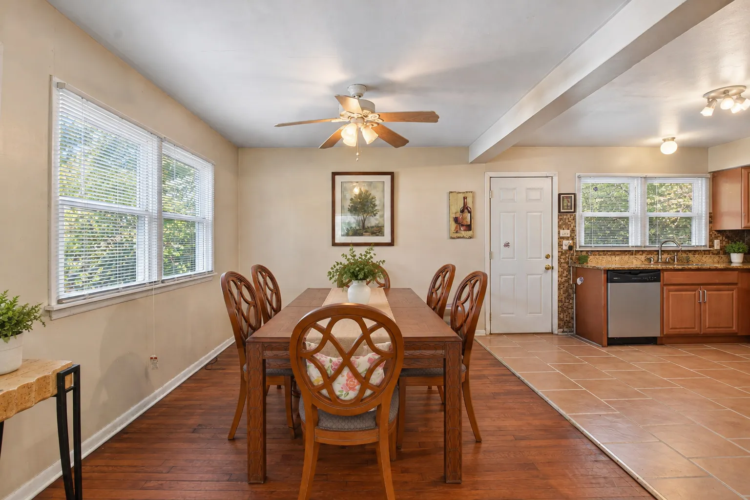18759 May Avenue IL