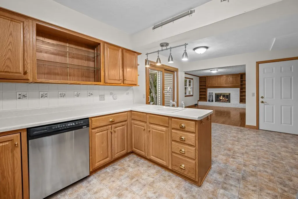 1339 W 41st Street IA