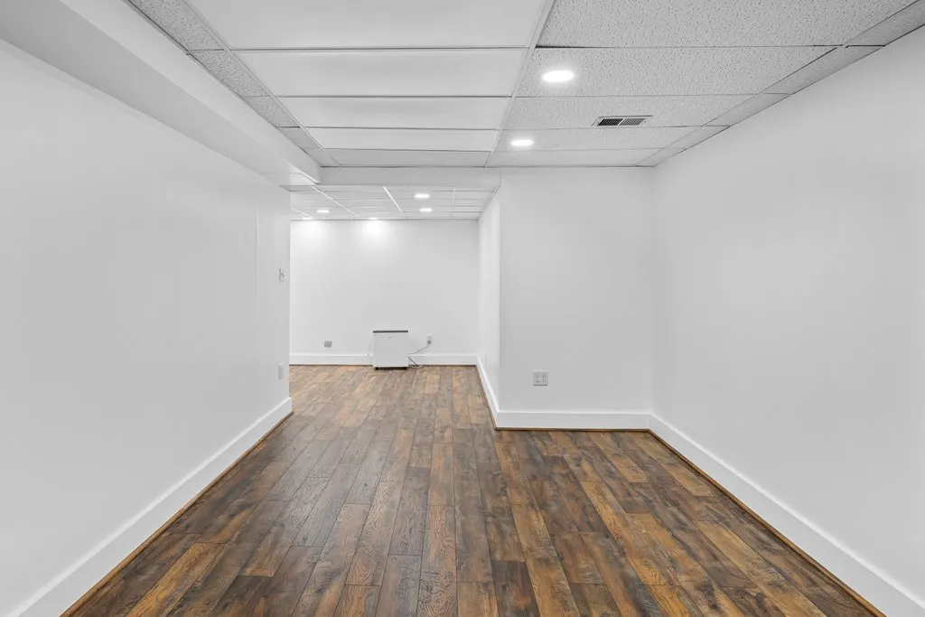 1339 W 41st Street IA