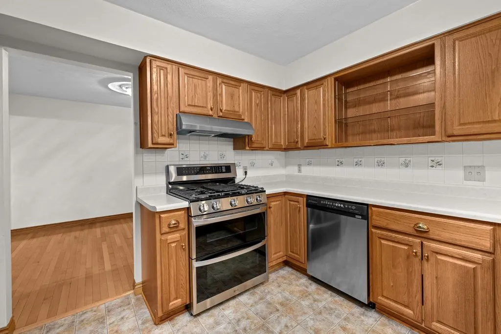 1339 W 41st Street IA
