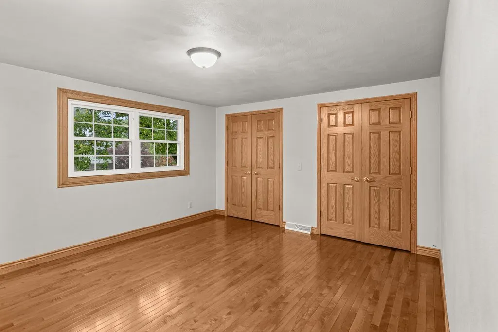 1339 W 41st Street IA