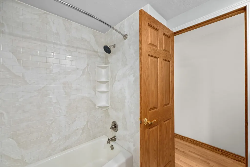 1339 W 41st Street IA