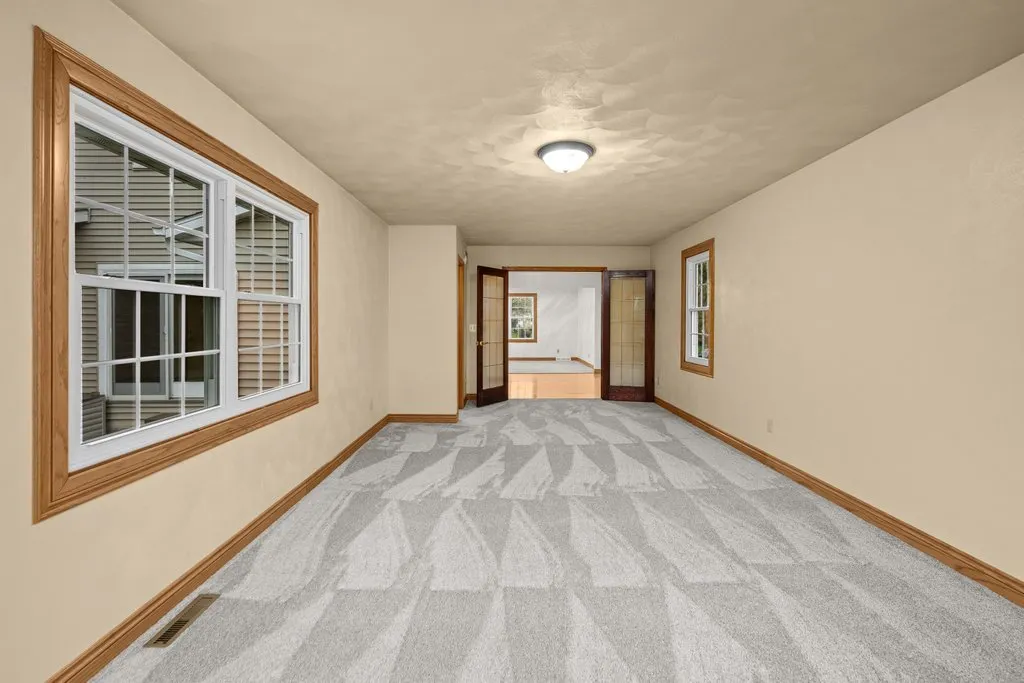 1339 W 41st Street IA