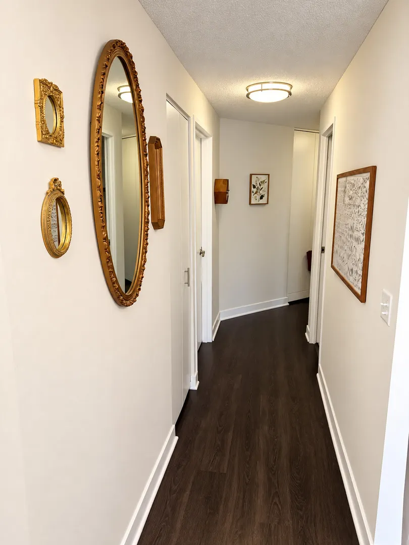 400 N McClurg Court IL #1907