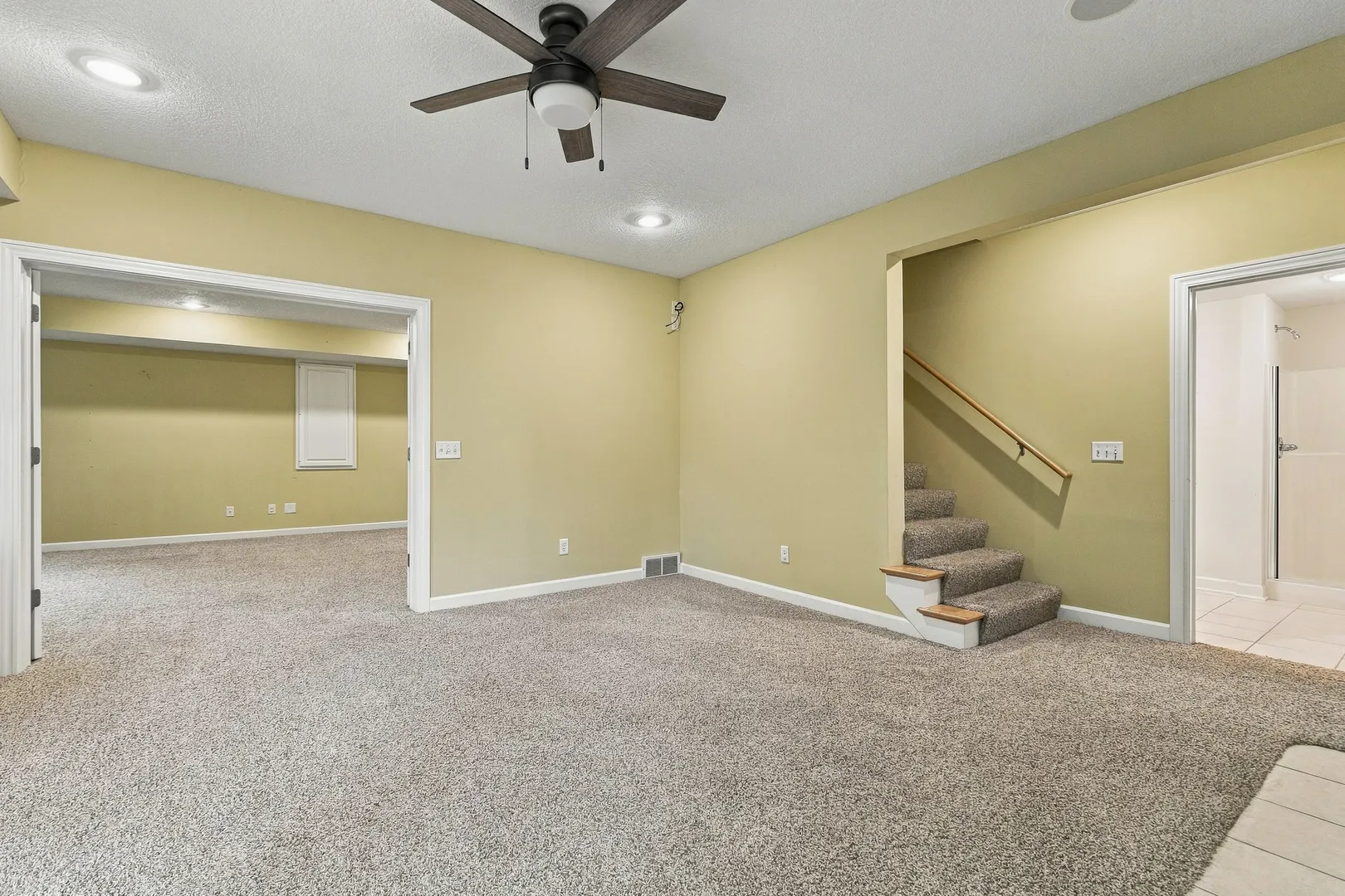 108 S Barrington Drive IL