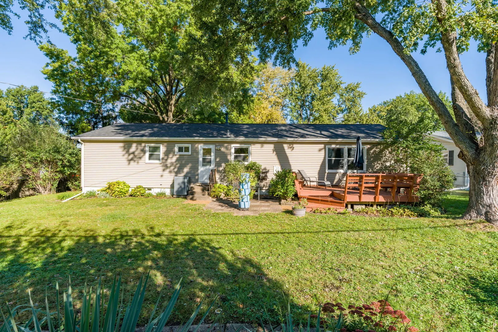 4211 WITTMAN Drive IA