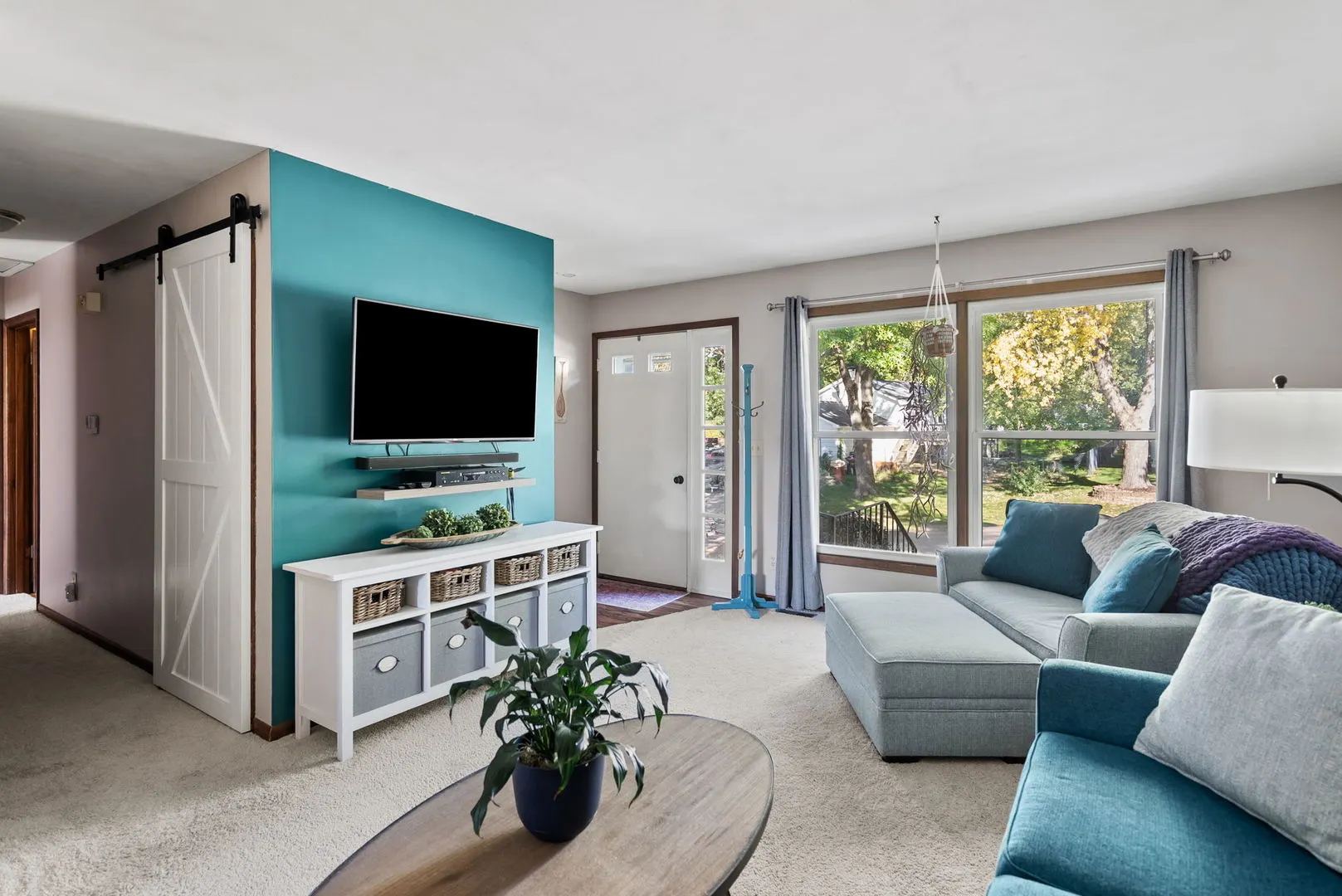 4211 WITTMAN Drive IA