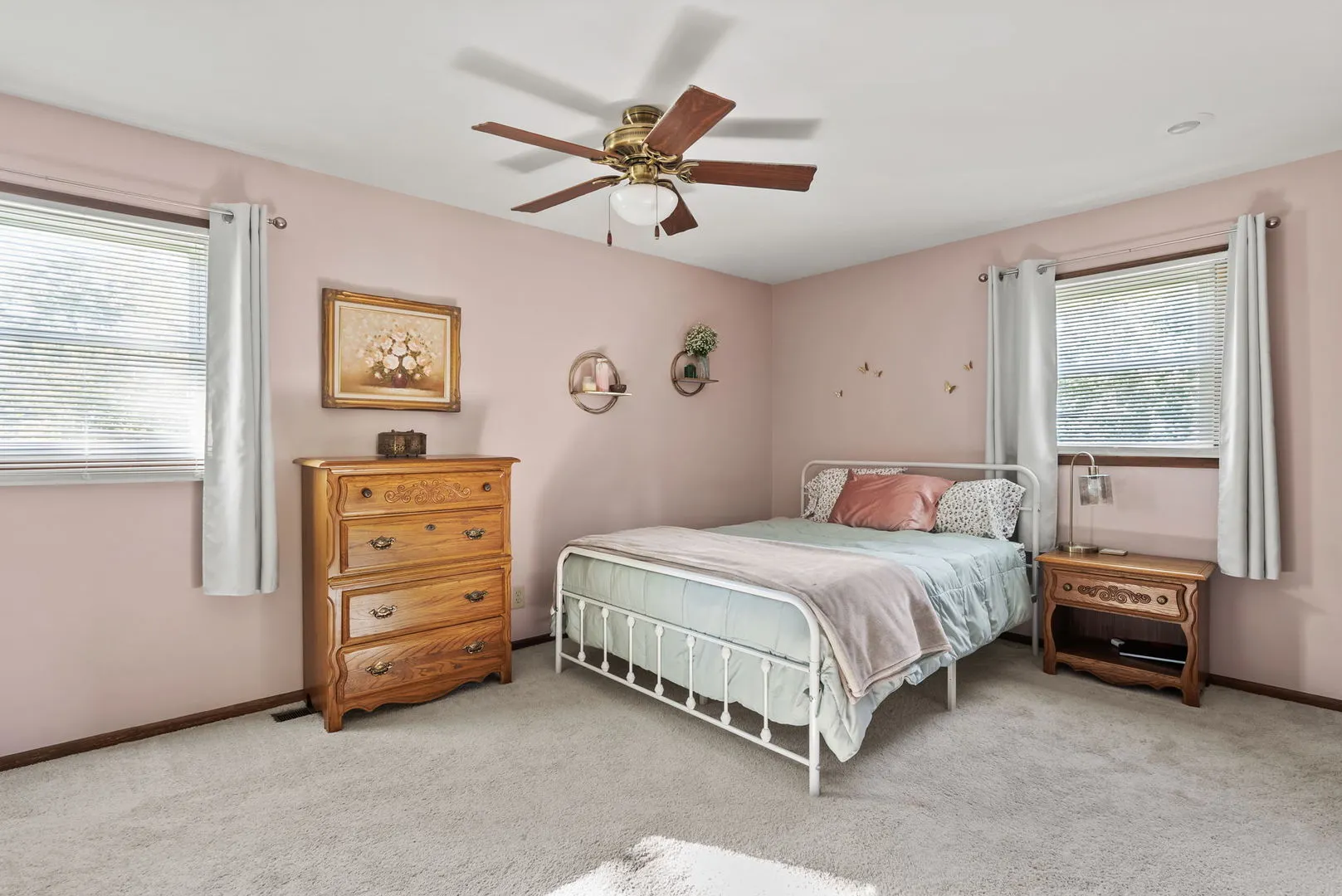 4211 WITTMAN Drive IA