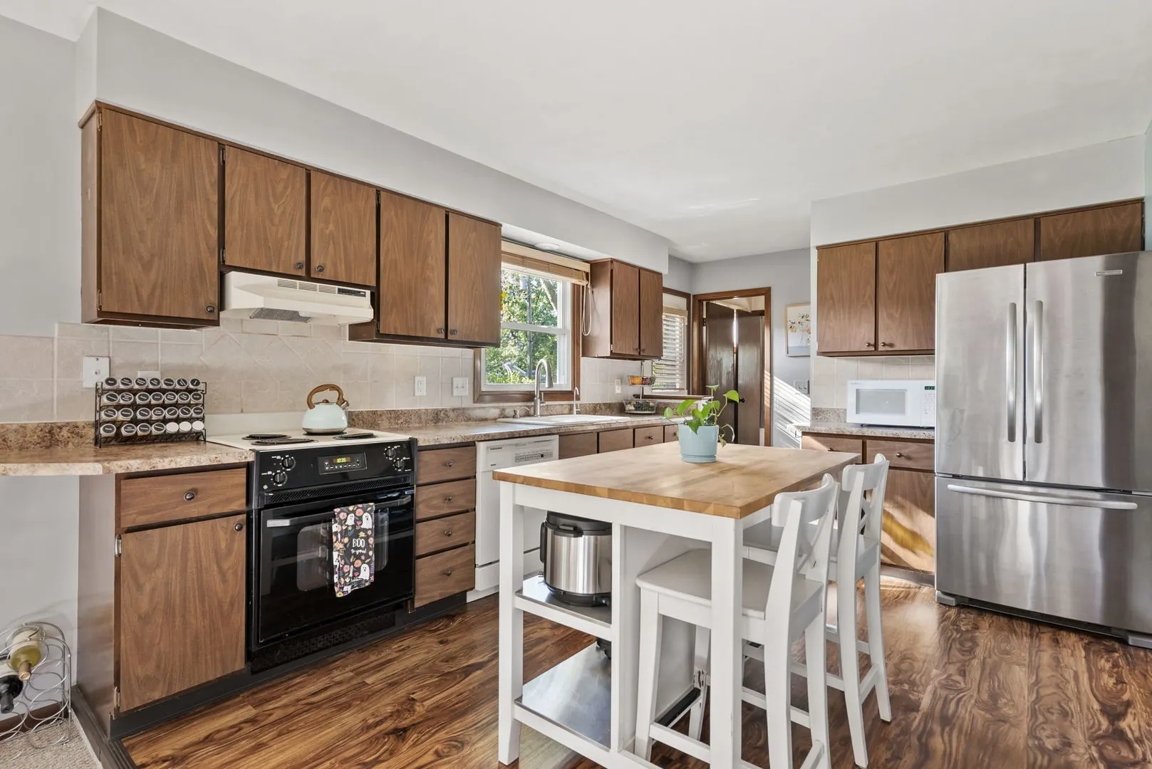 4211 WITTMAN Drive IA