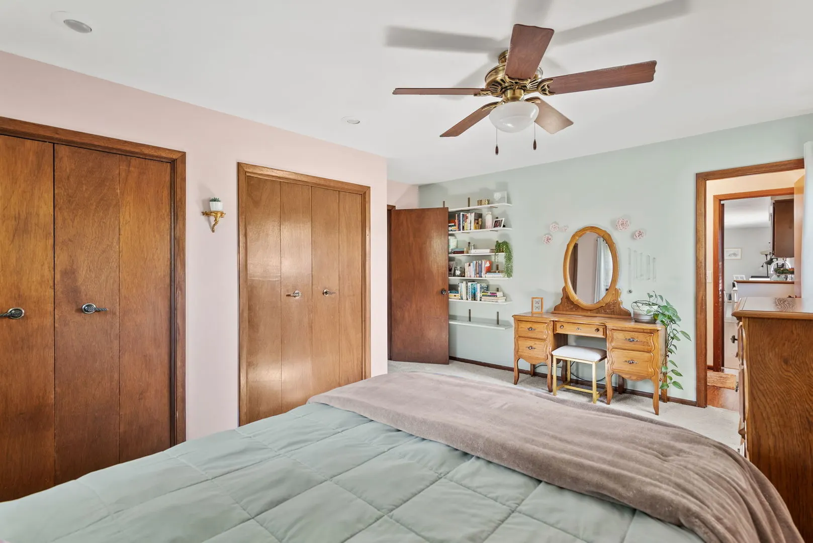 4211 WITTMAN Drive IA
