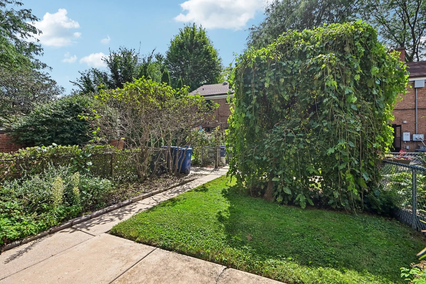 738 Dodge Avenue IL