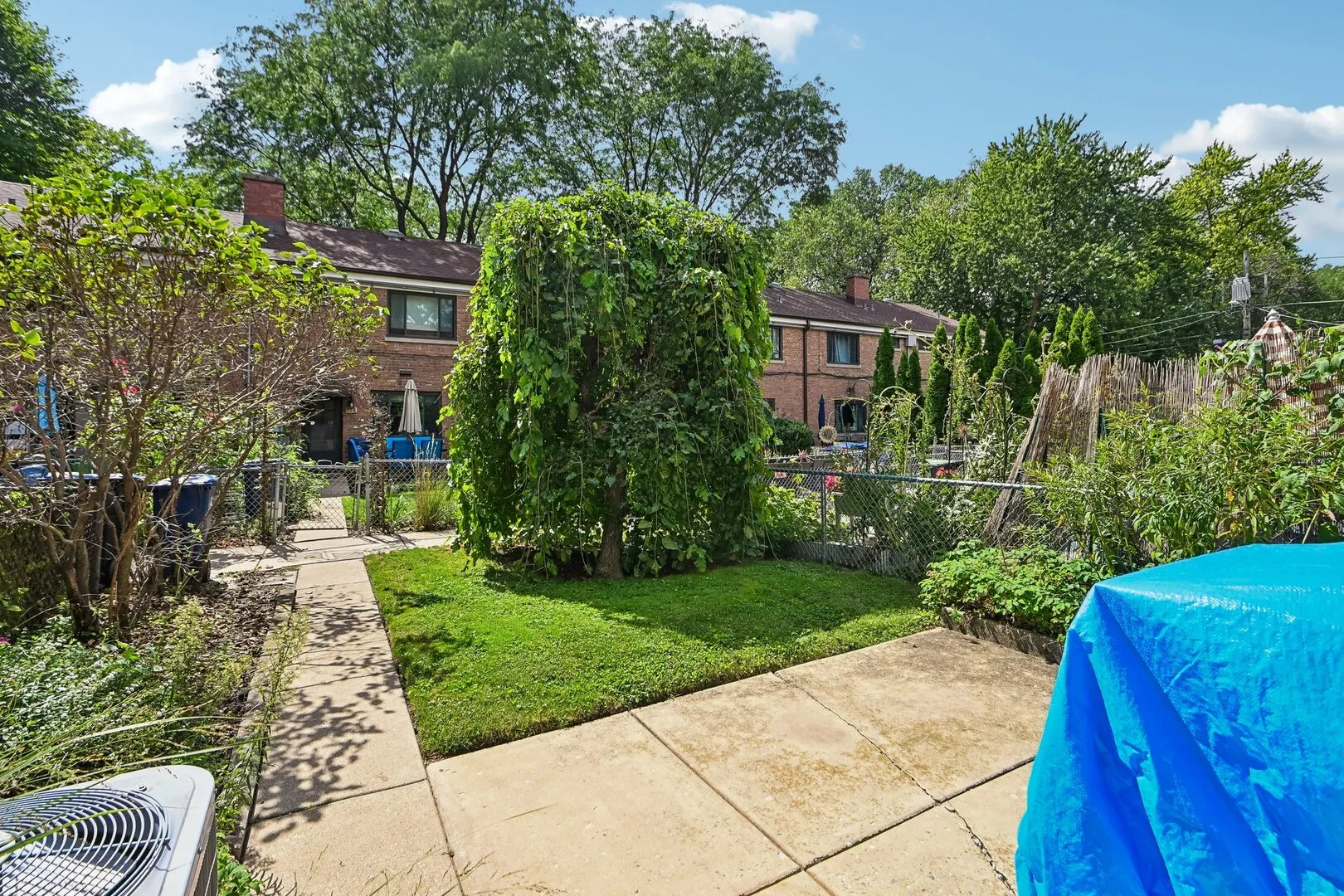 738 Dodge Avenue IL