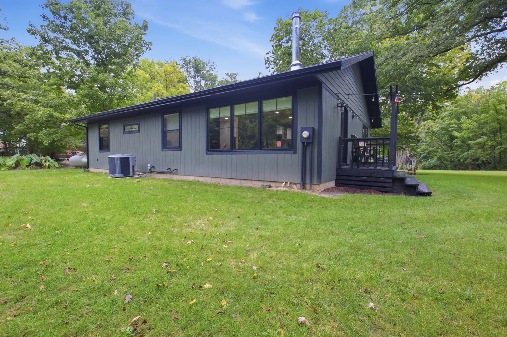 1054 County Road 2125 IL