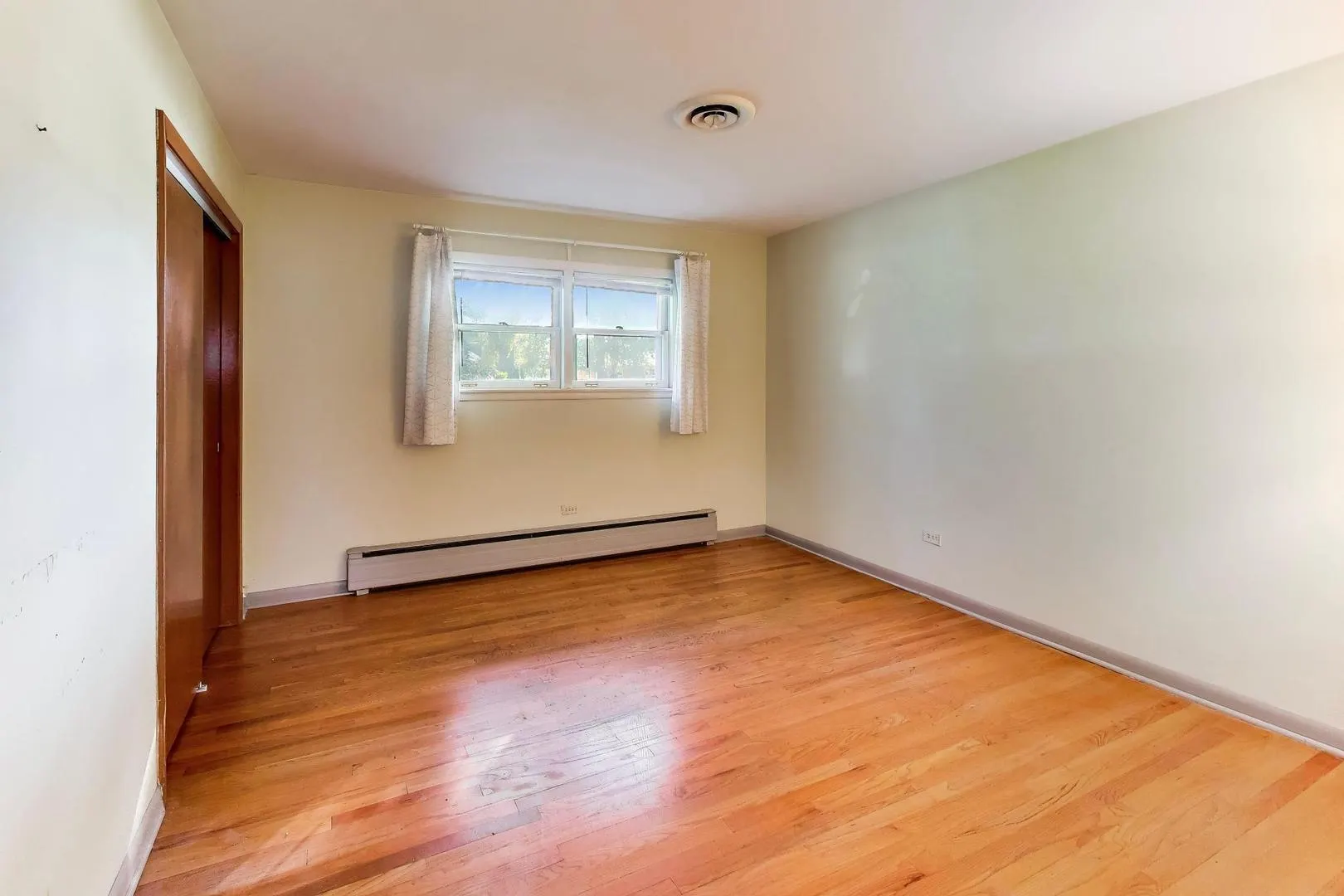 102 W Stratford Place IL