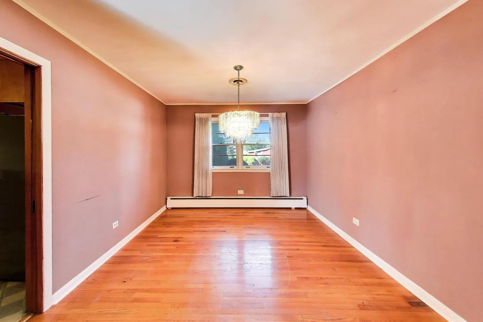 102 W Stratford Place IL