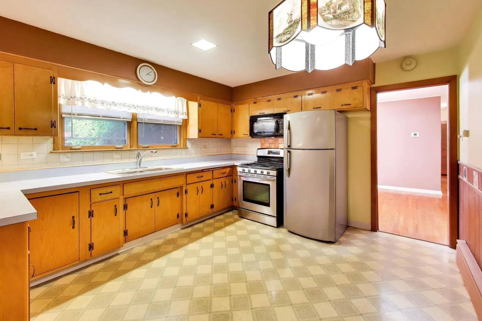 102 W Stratford Place IL