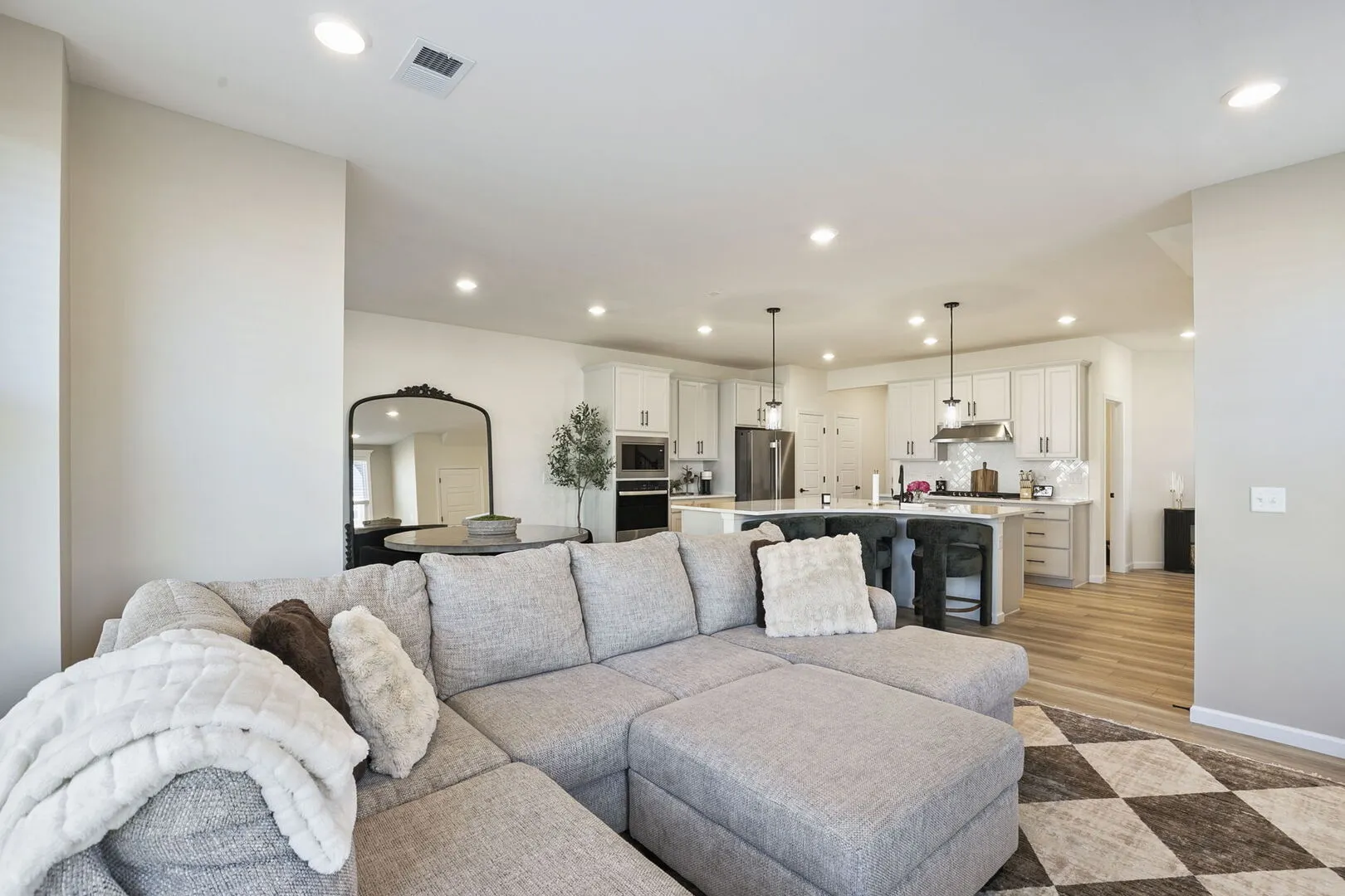 24508 W Kroll Drive IL