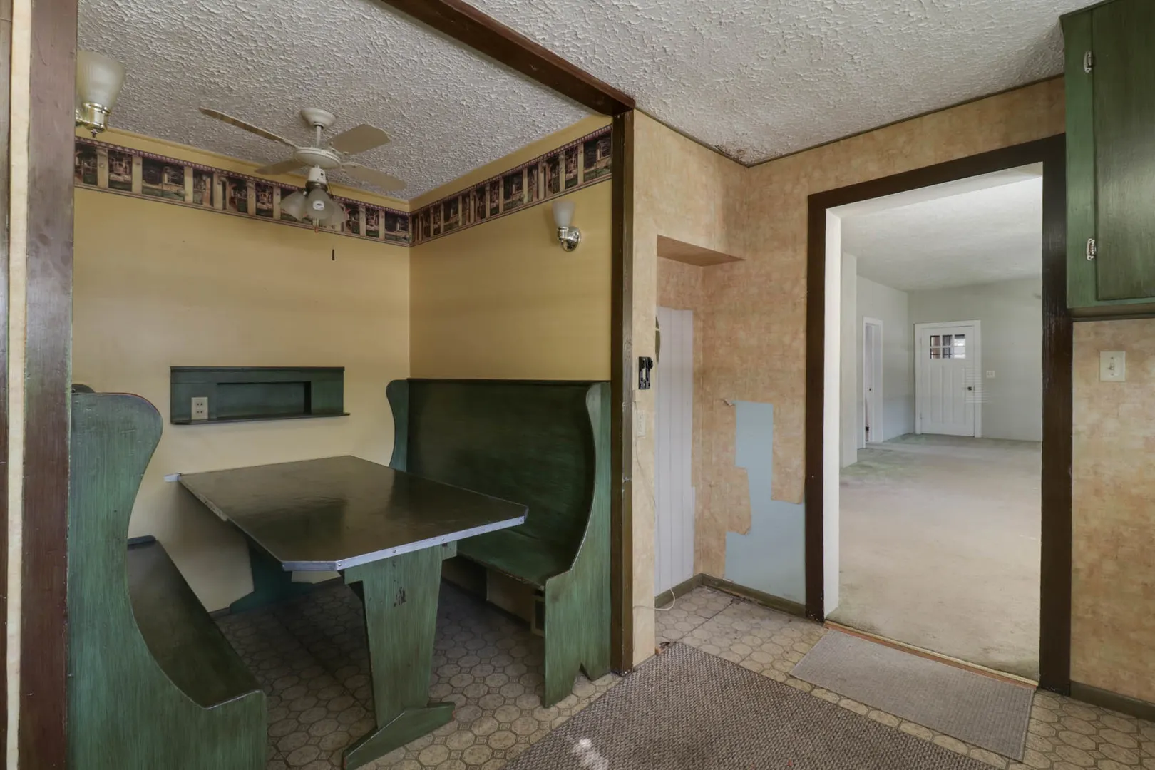 1002 N Livingston Street IL