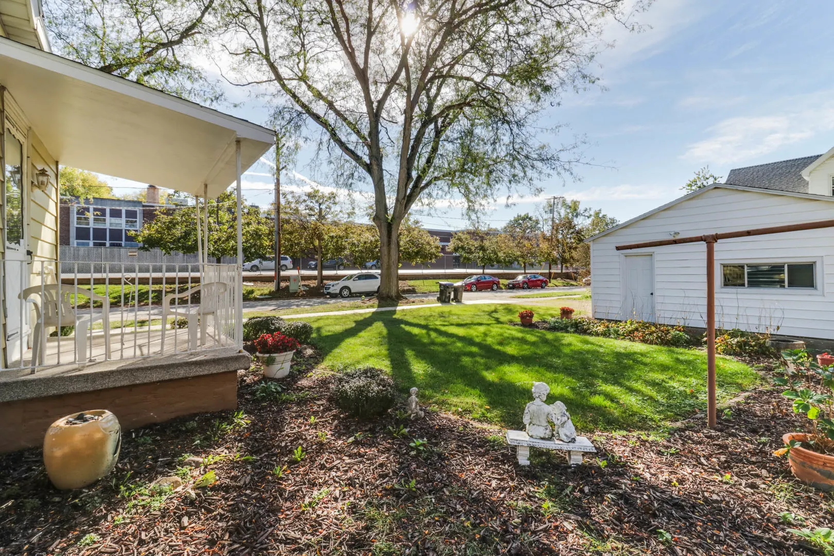1002 N Livingston Street IL