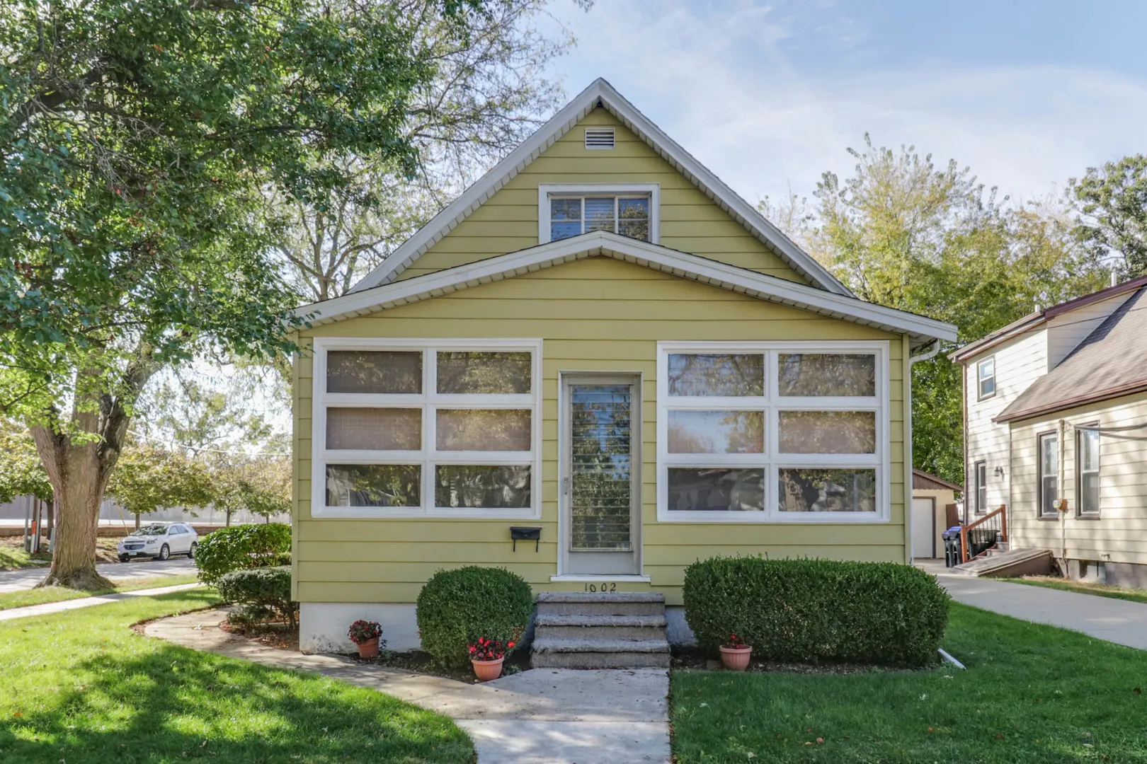 1002 N Livingston Street IL