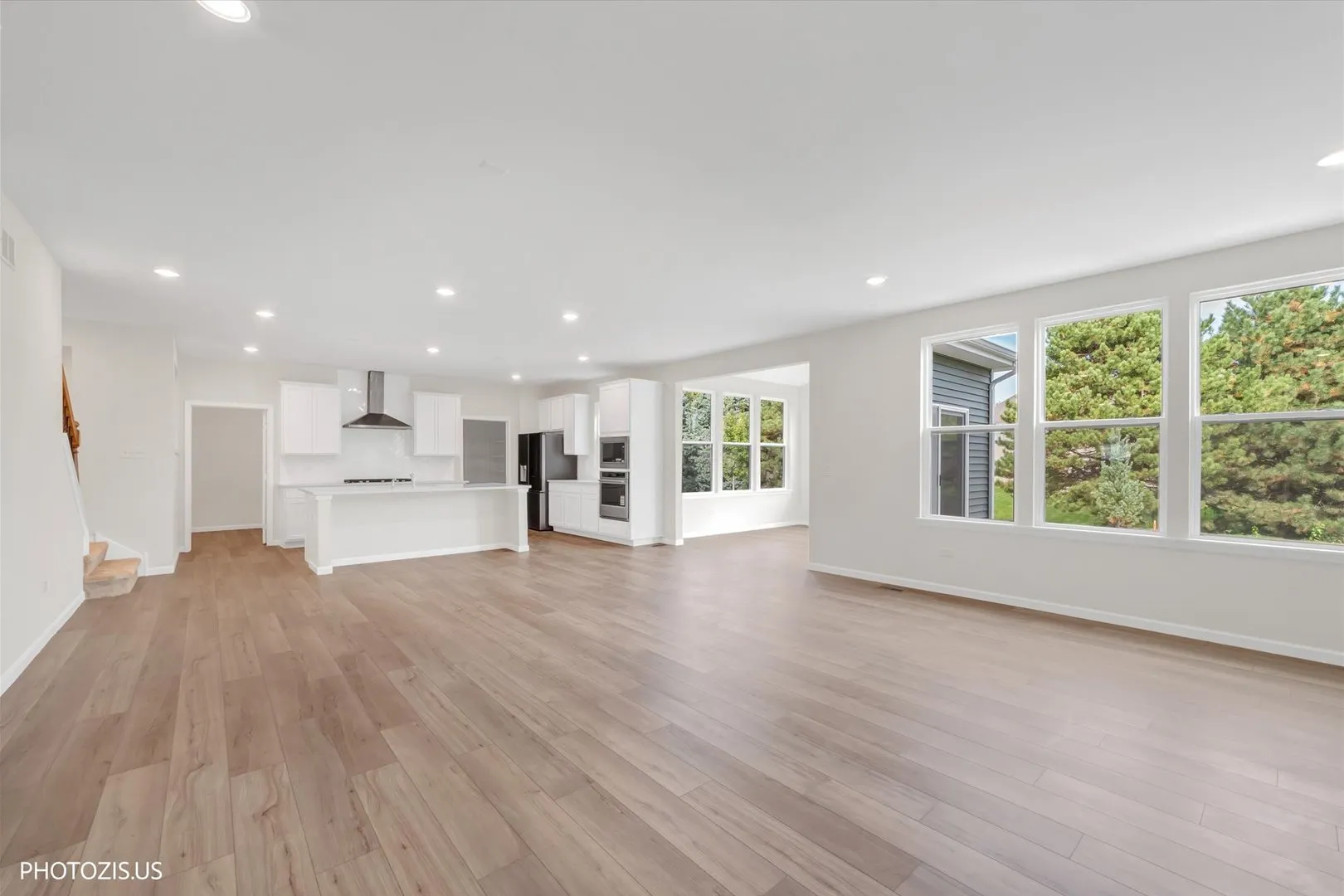2531 Mallet Court IL