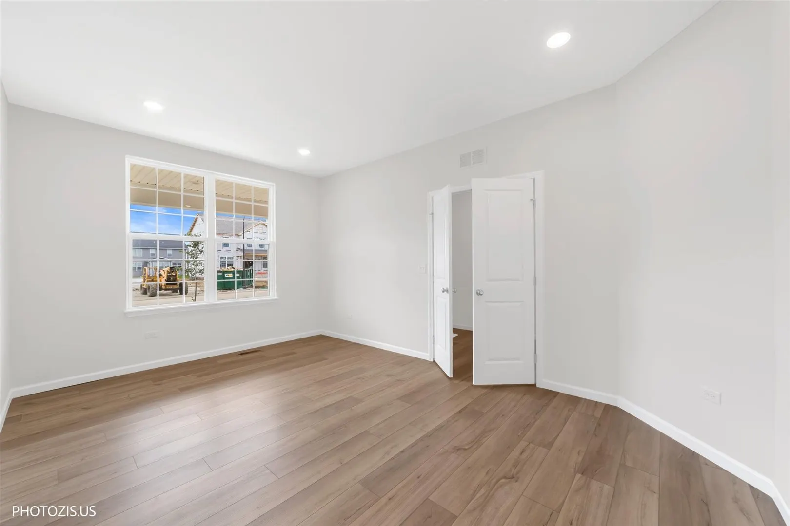 2531 Mallet Court IL