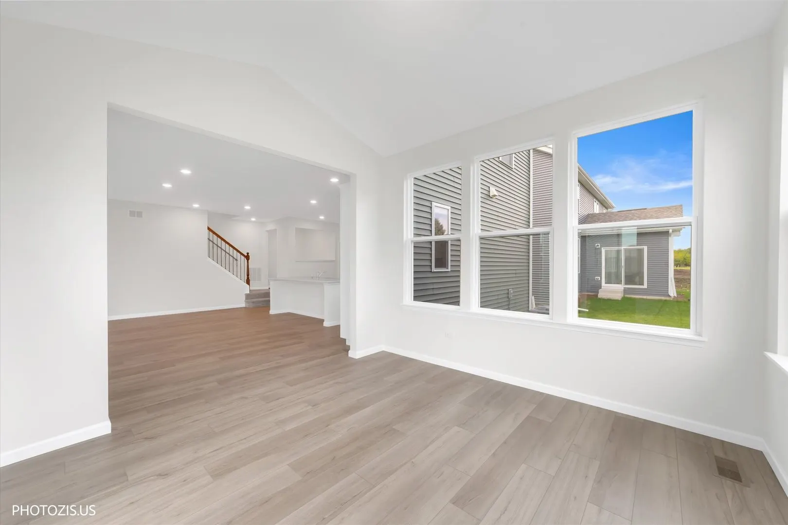 2531 Mallet Court IL