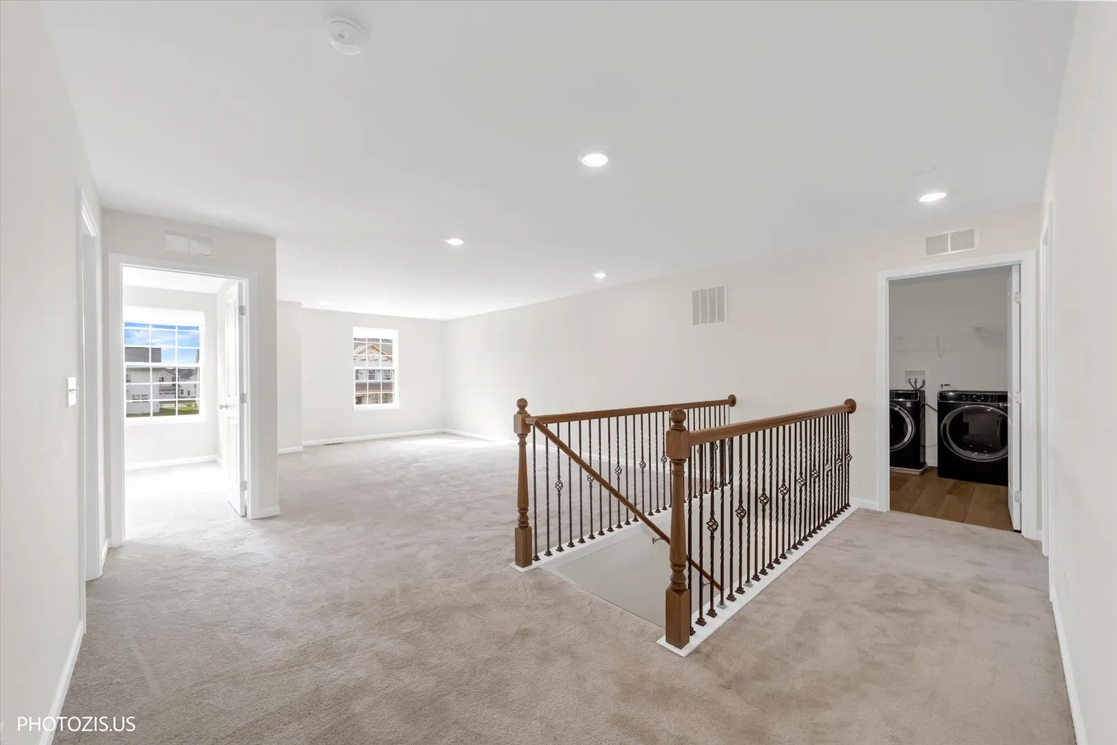 2531 Mallet Court IL