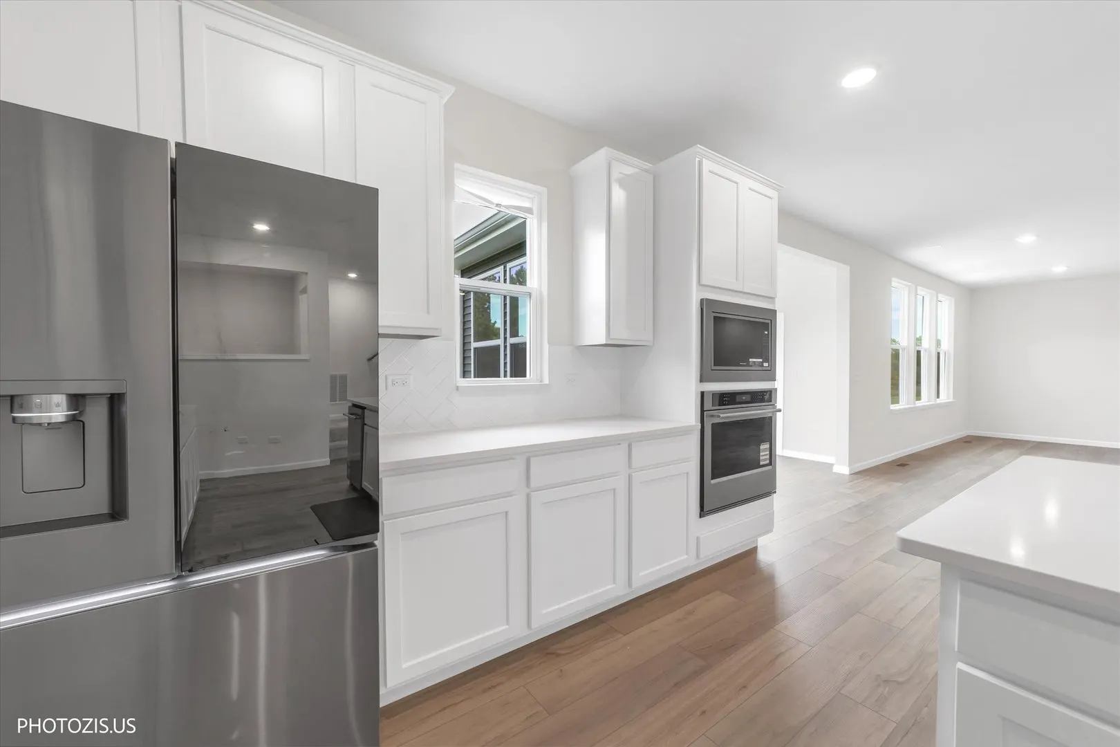 2531 Mallet Court IL