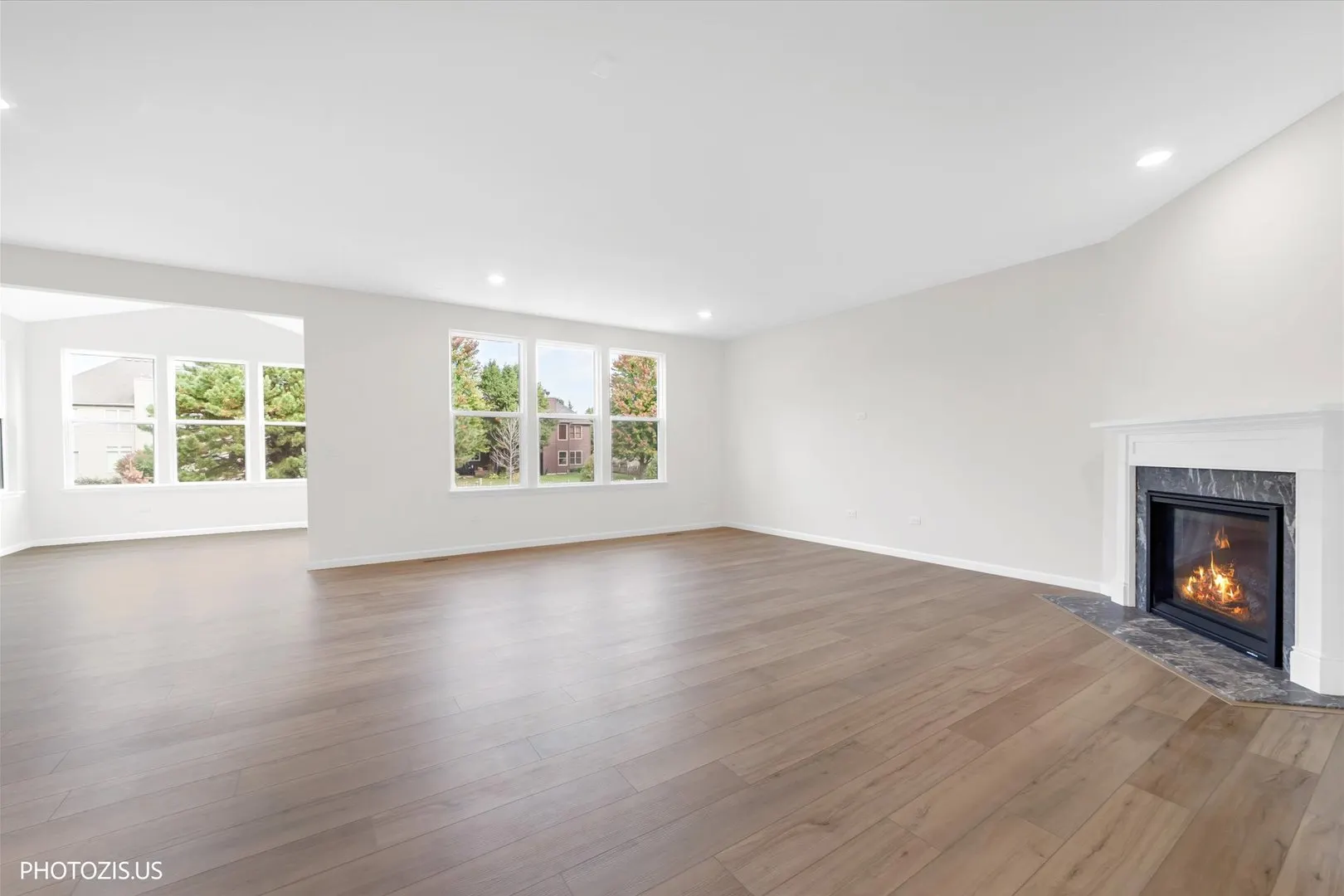 2531 Mallet Court IL