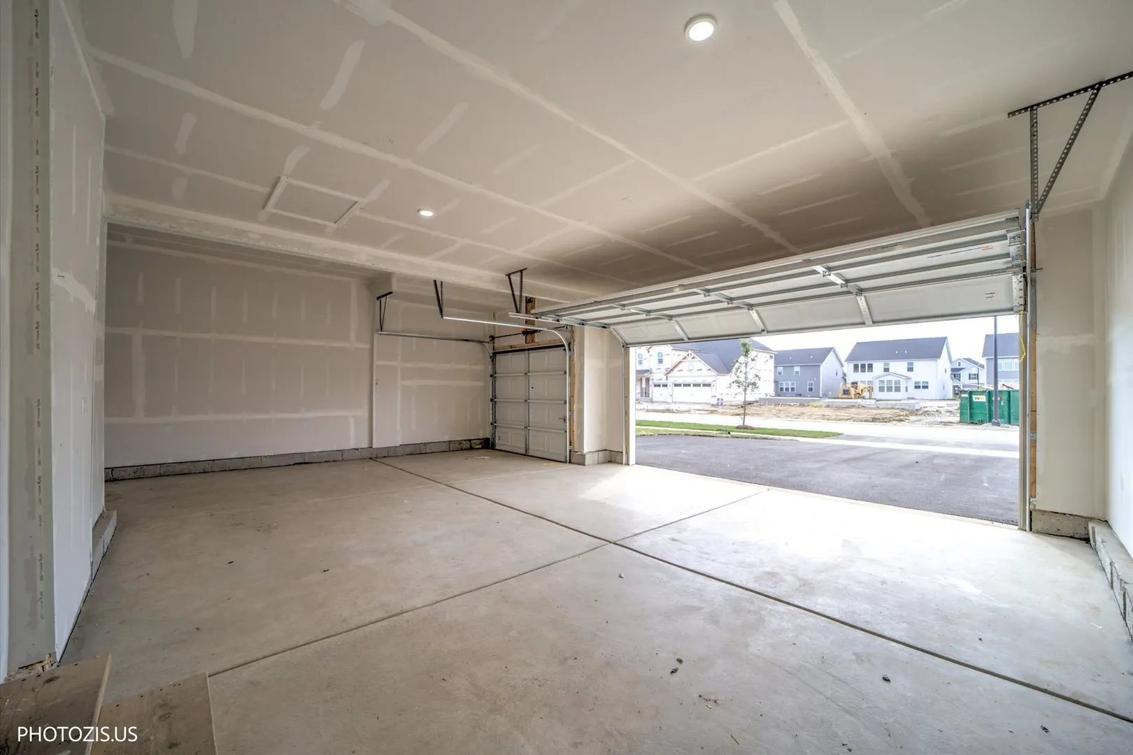 2531 Mallet Court IL