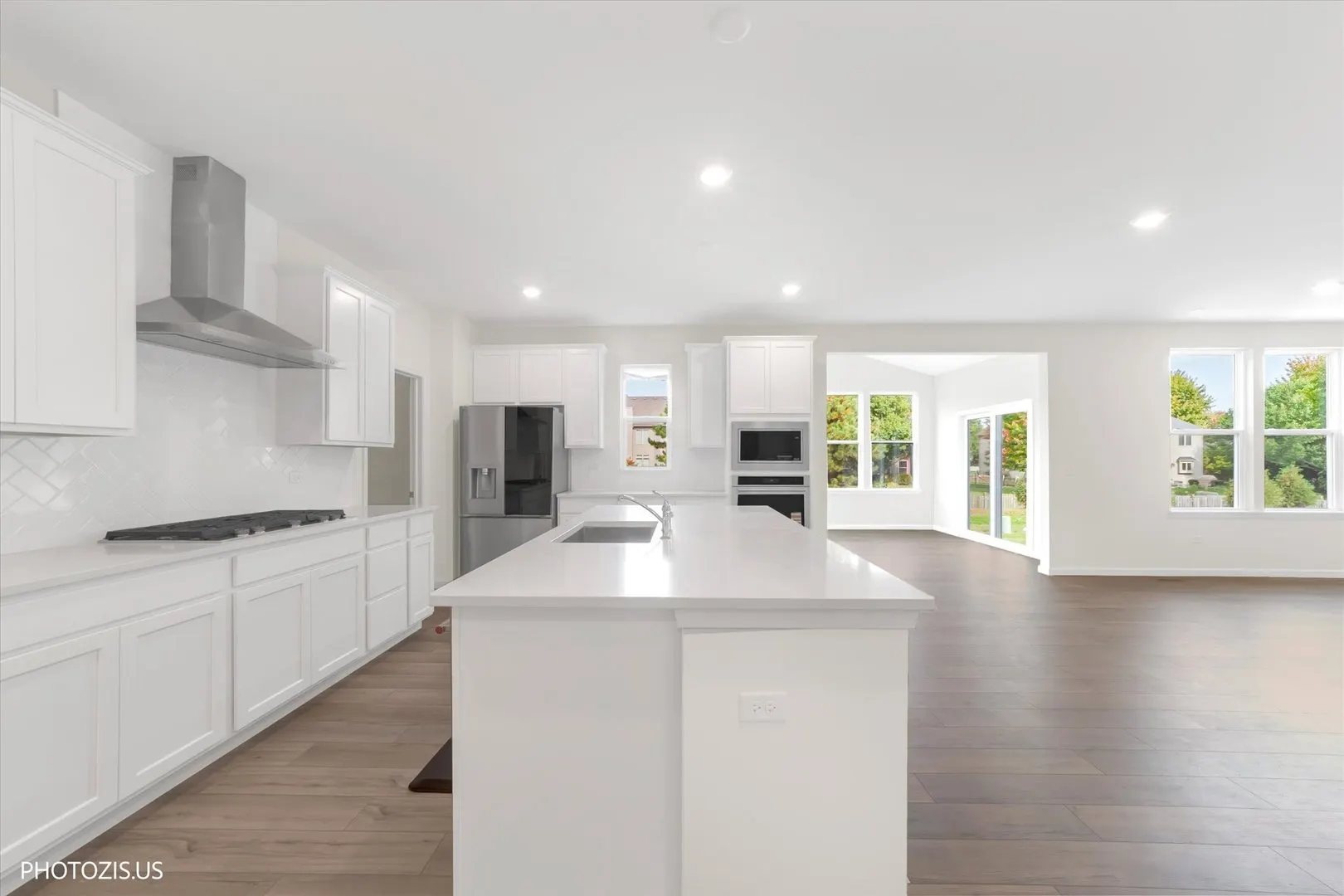 2531 Mallet Court IL